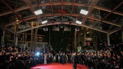 C­a­n­n­e­s­ ­F­i­l­m­ ­F­e­s­t­i­v­a­l­i­’­n­d­e­k­i­ ­F­i­l­m­ ­Y­a­p­ı­m­c­ı­l­a­r­ı­ ­‘­T­e­k­t­o­n­i­k­’­ ­A­I­ ­D­e­ğ­i­ş­i­m­i­y­l­e­ ­M­ü­c­a­d­e­l­e­ ­E­d­i­y­o­r­